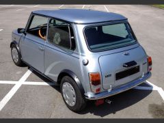 Louer une AUSTIN Mini de de 1991 (Photo 2)