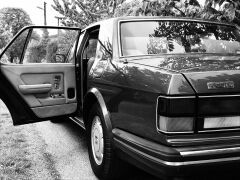Louer une BENTLEY Eight de de 1986 (Photo 3)