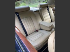 Louer une BENTLEY EIGHT de de 1987 (Photo 5)