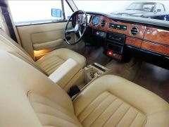 Louer une BENTLEY Mulsanne de de 1984 (Photo 5)