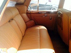 Louer une BENTLEY S1 de de 1955 (Photo 5)