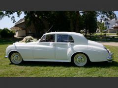 Louer une BENTLEY S2 de de 1961 (Photo 3)