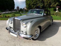 Louer une BENTLEY S2 de 1962 (Photo 0)