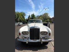 Louer une BENTLEY S3 Cabriolet de de 1963 (Photo 3)