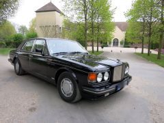 Louer une BENTLEY Turbo R de de 1988 (Photo 1)