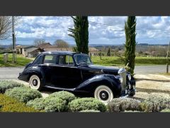 Louer une BENTLEY Type R  de de 1954 (Photo 1)