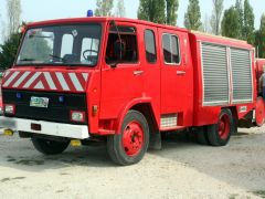 Louer une BERLIET KB6 de de 1983 (Photo 2)