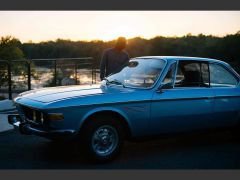 Louer une BMW 3.0 CS E9 180 CV de de 1973 (Photo 3)