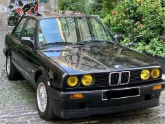 Louer une BMW 318 IS de de 1990 (Photo 2)