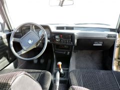 BMW 320 E21 (Photo 4)