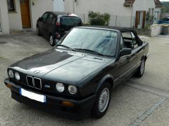BMW 320i (E30) (Photo 1)