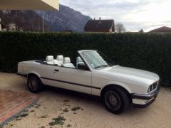 Louer une BMW 320i de de 1989 (Photo 3)