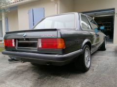 BMW 323i E30 (Photo 3)
