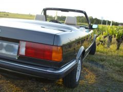 Louer une BMW 325i de de 1986 (Photo 3)