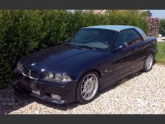 BMW 328i  (Photo 1)