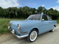 Louer une BMW 700 Coupé  de de 1961 (Photo 2)