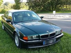 Louer une BMW 728 I de de 1998 (Photo 1)