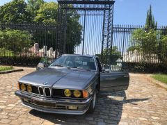 Louer une BMW Coupé 628Csi  E24 de 1983 (Photo 2)