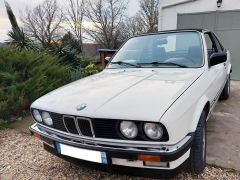 BMW E30 (Photo 1)