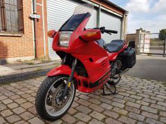 Louer une BMW K1100 RS de de 1996 (Photo 1)