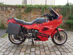 Louer une BMW K1100 RS de de 1996 (Photo 3)