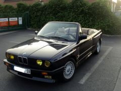 BMW M3 E30  (Photo 1)