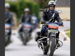 Louer une BMW R50  Gendarmerie de de 1965 (Photo 3)