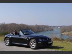 Louer une BMW Z3 M 320 CV de de 1998 (Photo 1)