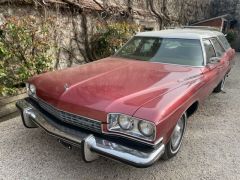 Louer une BUICK Estate Wagon de de 1973 (Photo 2)