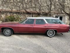 Louer une BUICK Estate Wagon de de 1973 (Photo 4)