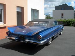 Louer une BUICK Le Sabre de de 1960 (Photo 2)