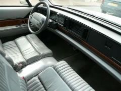 Louer une BUICK Park-Avenue de de 1990 (Photo 4)