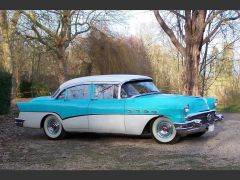 Louer une BUICK Roadmaster de 1956 (Photo 1)