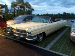 Louer une CADILLAC Cabriolet de Ville de de 1964 (Photo 2)