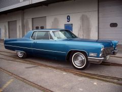 Louer une CADILLAC Coupé Calais de de 1968 (Photo 2)