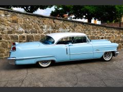Louer une CADILLAC Coup&eacute; De Ville de de 1956 (Photo 3)