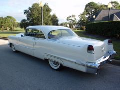 Louer une CADILLAC Coupé De Ville de de 1956 (Photo 3)