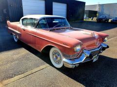 Louer une CADILLAC Coupe De Ville de de 1957 (Photo 1)