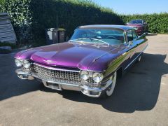 Louer une CADILLAC Coupé Deville de 1960 (Photo 2)