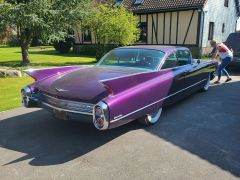 Louer une CADILLAC Coupé Deville de de 1960 (Photo 2)