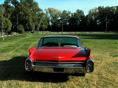 Louer une CADILLAC Coupe DeVille de de 1960 (Photo 2)