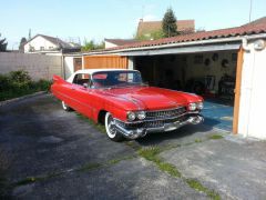 Louer une CADILLAC De Ville de de 1959 (Photo 1)