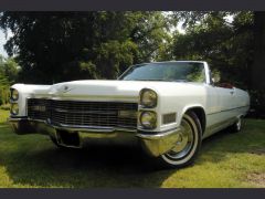 Louer une CADILLAC Deville de de 1966 (Photo 2)