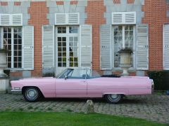 Louer une CADILLAC Deville de de 1968 (Photo 2)