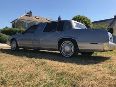 Louer une CADILLAC Deville de de 1991 (Photo 2)