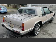 Louer une CADILLAC Eldorado Biarritz de de 1988 (Photo 3)