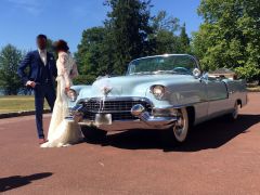 Louer une CADILLAC Eldorado de de 1955 (Photo 1)