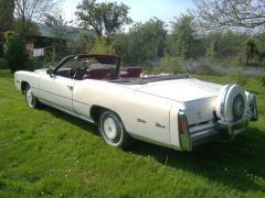 Louer une CADILLAC Eldorado de de 1975 (Photo 3)