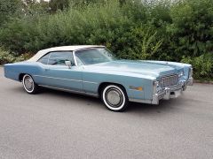 Louer une CADILLAC Eldorado de de 1975 (Photo 2)