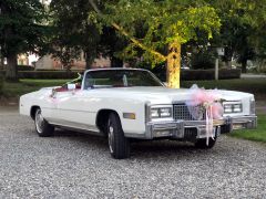 Louer une CADILLAC Eldorado de 1975 (Photo 0)